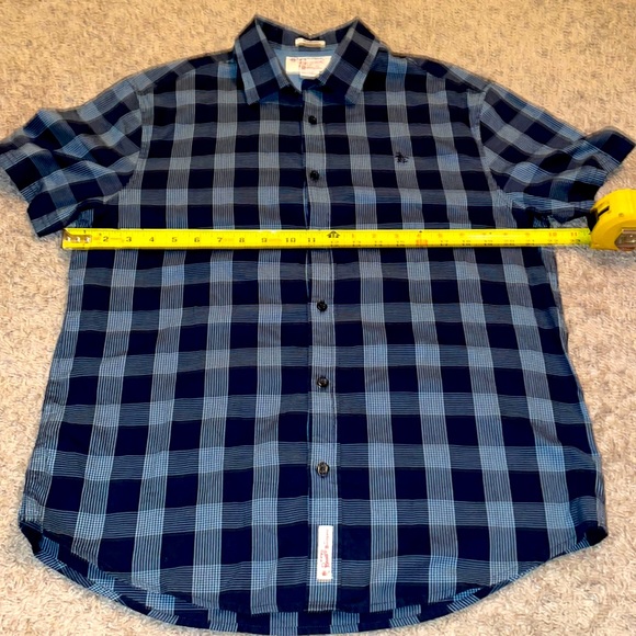 Penguin by Munsingwear mens size Large short sleeve button down shirt - Picture 2 of 3